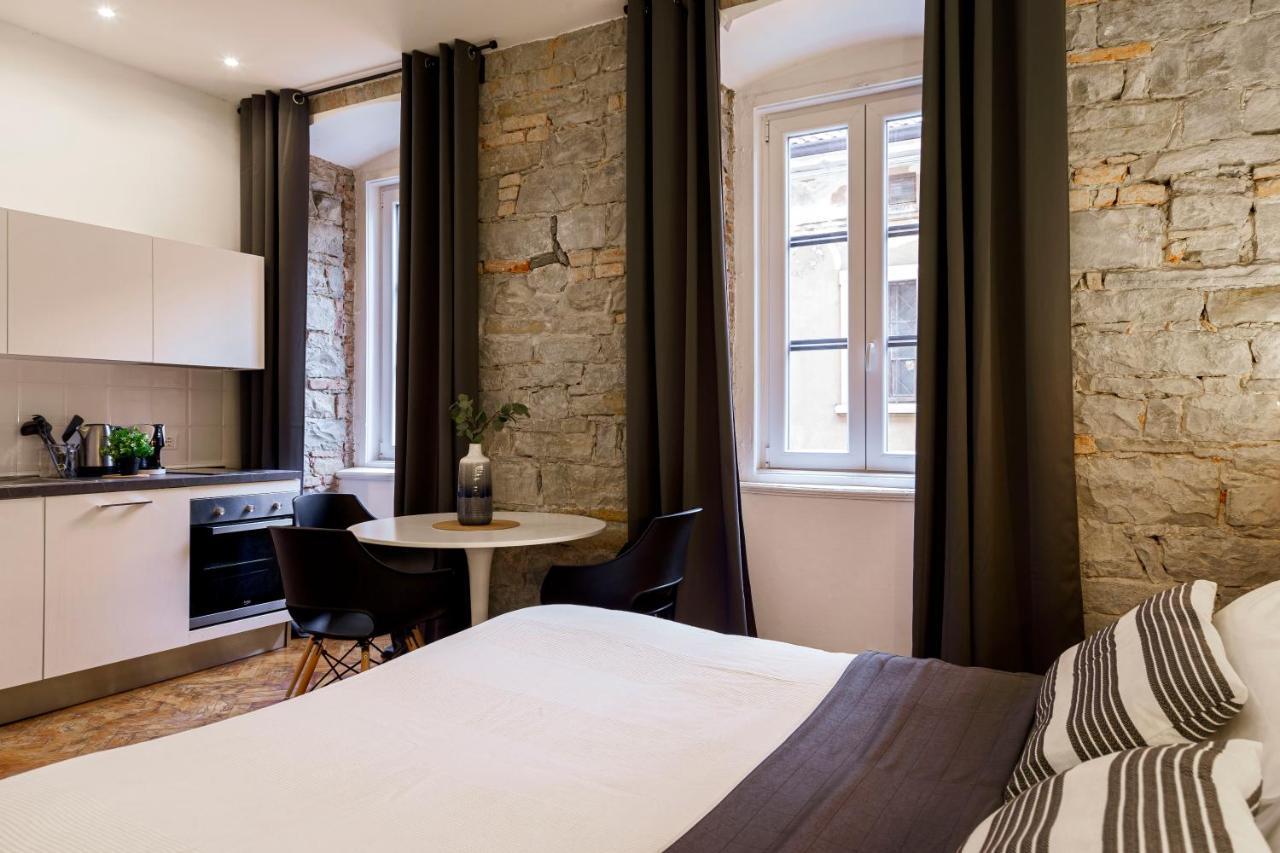 Romantic Studio In The Heart Of טריאסטה מראה חיצוני תמונה